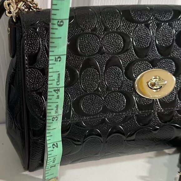 RUBY CROSSBODY IN SIGNATURE DEBOSSED PATENT LEATHER IMITATION GOLD - Picture 12 of 12